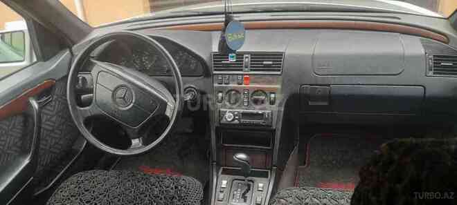 Mercedes C 220 1994, 430,568 km - 2.2 l - Goranboy