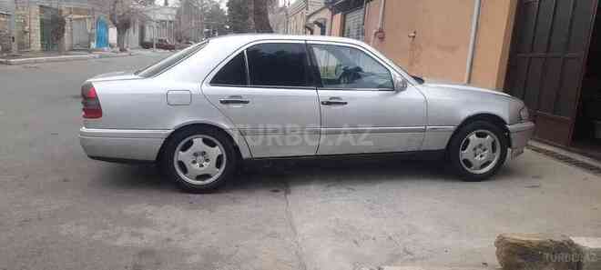 Mercedes C 220 1994, 430,568 km - 2.2 l - Goranboy