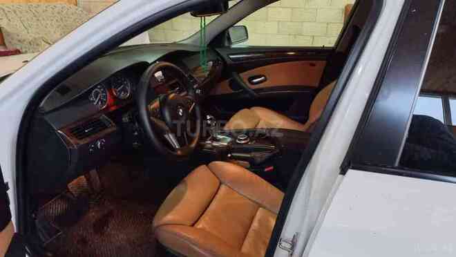 BMW 530 2008, 300,000 km - 3.0 l - Gəncə