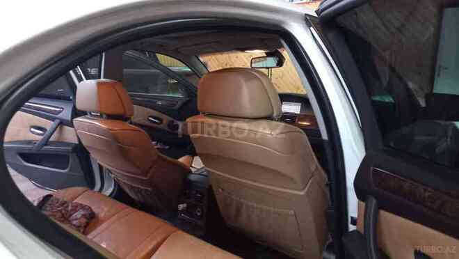 BMW 530 2008, 300,000 km - 3.0 l - Gəncə