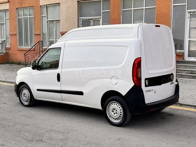 Fiat Doblo 2016, 167,300 km - 1.4 l - Bakı