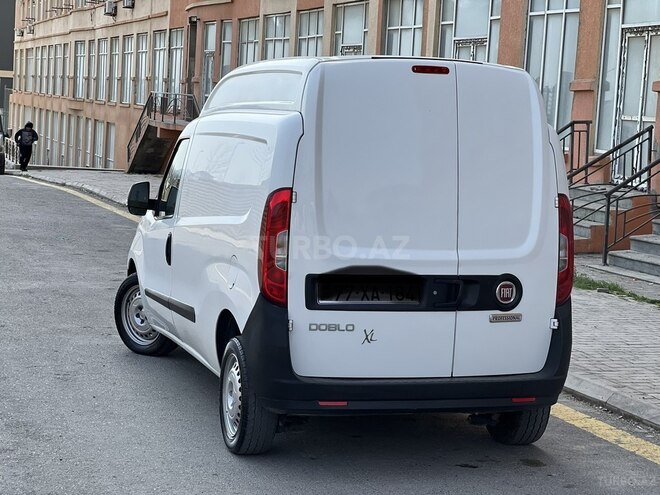 Fiat Doblo 2016, 167,300 km - 1.4 l - Bakı