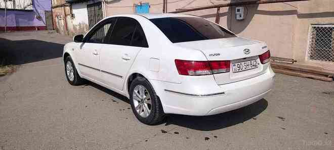 Hyundai Sonata 2009, 400,000 km - 2.4 l - Quba