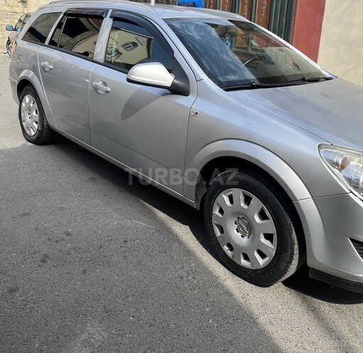 Opel Astra 2009, 205,000 km - 1.3 l - Bakı