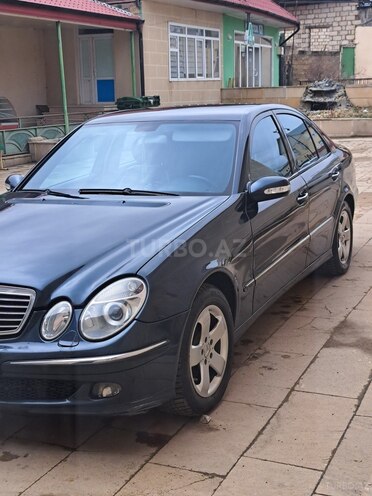 Mercedes E 220 2005, 287,260 km - 2.2 л - Gədəbəy