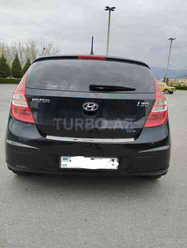 Hyundai i30 2009, 233,000 km - 1.4 л - Şəki