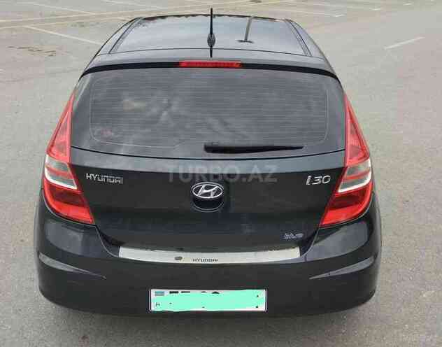 Hyundai i30 2009, 233,000 km - 1.4 л - Şəki