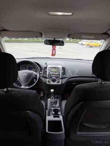 Hyundai i30 2009, 233,000 km - 1.4 л - Şəki