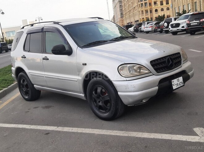 Mercedes ML 320 1998, 238,000 km - 3.2 l - Sumqayıt