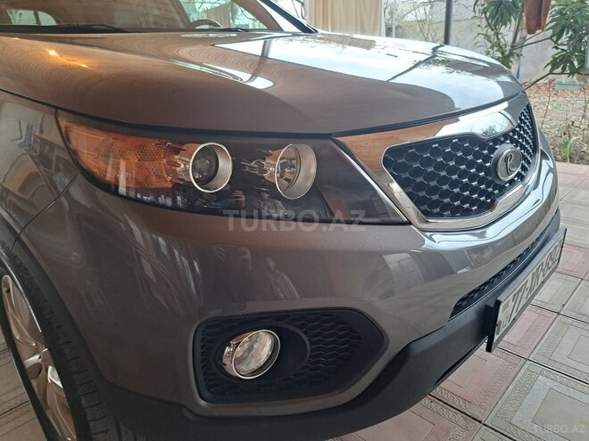 Kia Sorento 2011, 114,500 km - 2.0 l - Tovuz