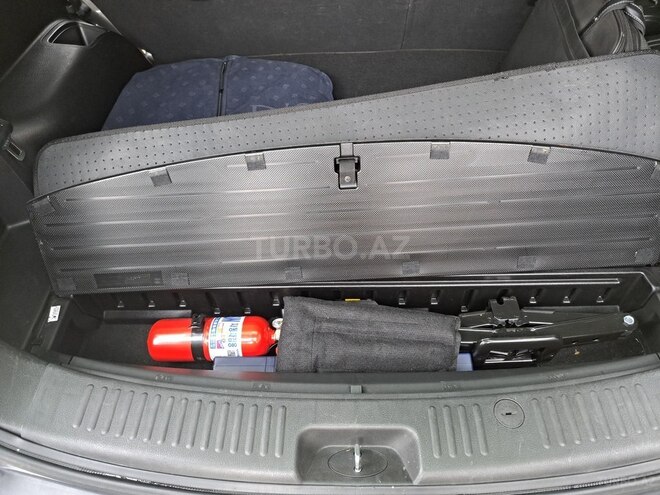 Kia Sorento 2011, 114,500 km - 2.0 l - Tovuz