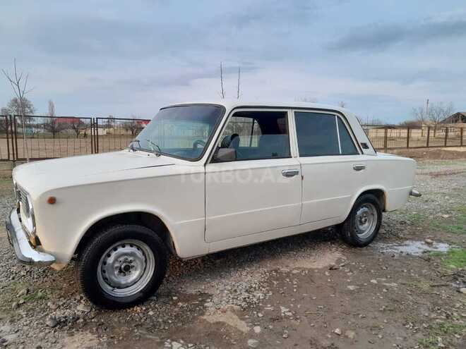 LADA (VAZ) 21011 1985, 100,000 km - 1.6 l - Gəncə