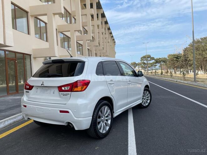 Mitsubishi Outlander Sport 2011, 104,000 km - 2.0 л - Sumqayıt