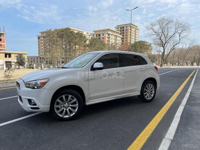 Mitsubishi Outlander Sport 2011, 104,000 km - 2.0 л - Sumqayıt