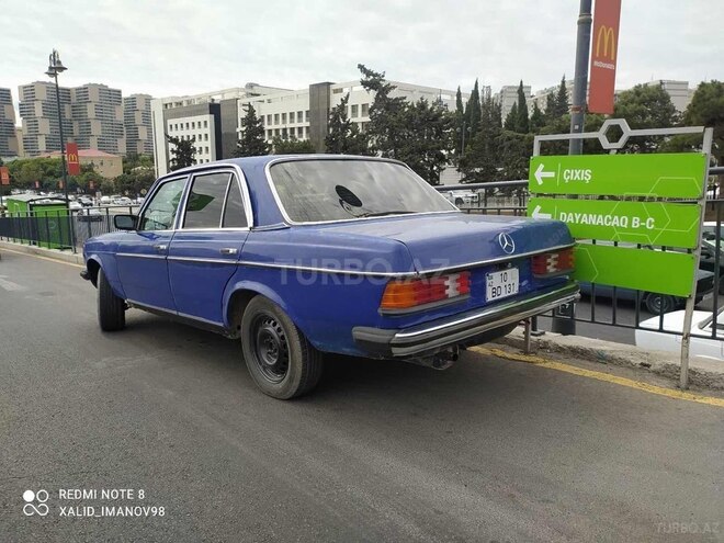 Mercedes 200 1982, 131,000 km - 2.0 л - Bakı