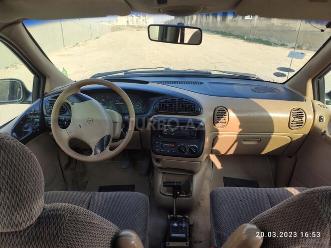 Chrysler  1996, 250,000 km - 2.0 l - Bakı