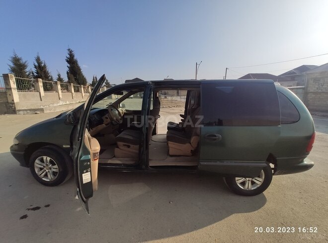 Chrysler  1996, 250,000 km - 2.0 l - Bakı