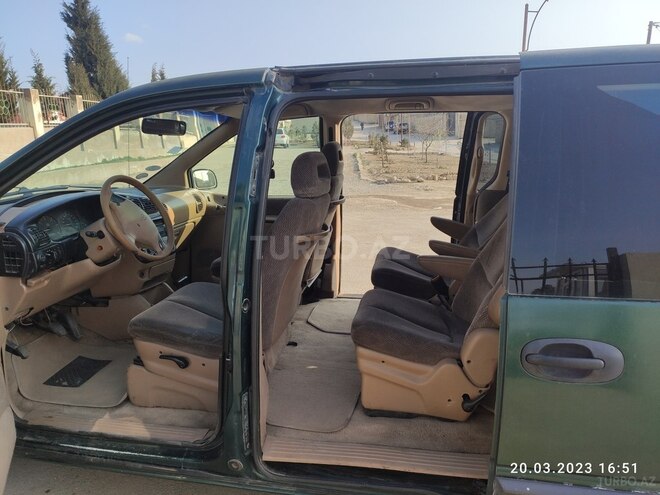 Chrysler  1996, 250,000 km - 2.0 l - Bakı