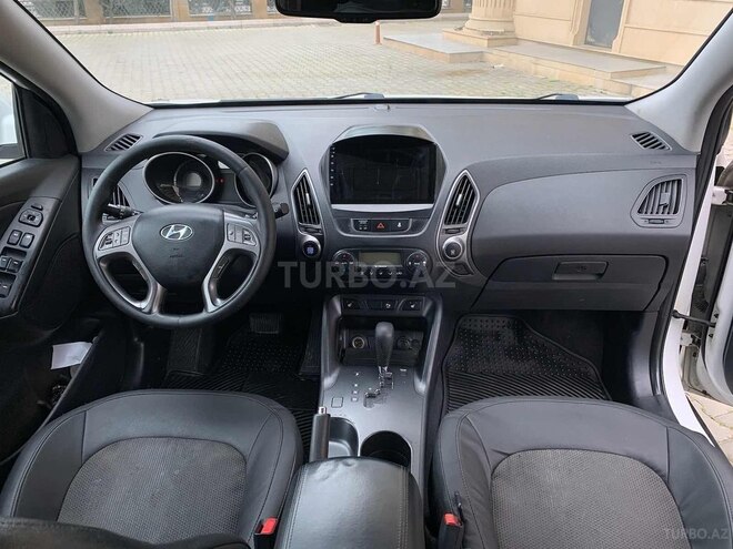 Hyundai ix35 2013, 222,000 km - 2.0 л - Bakı