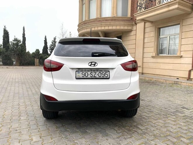 Hyundai ix35 2013, 222,000 km - 2.0 л - Bakı