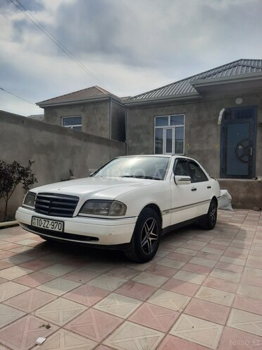 Mercedes C 200 1995, 390,000 km - 2.0 л - Bakı