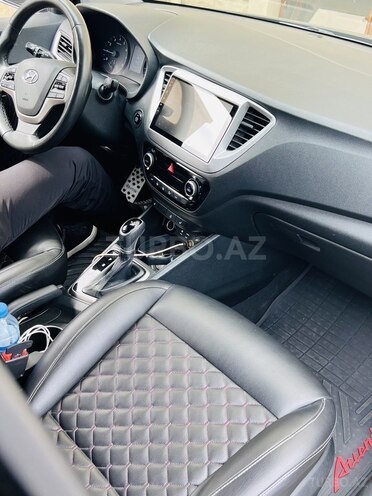 Hyundai Accent 2018, 93,000 km - 1.6 л - Bakı