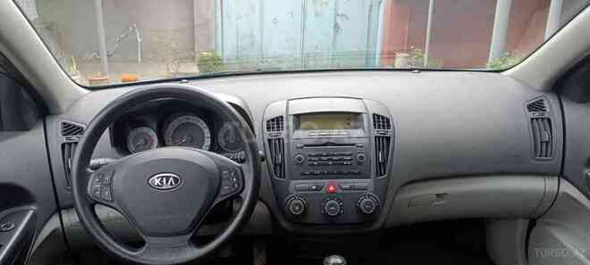 Kia Ceed 2007, 172,000 km - 1.4 l - Lənkəran