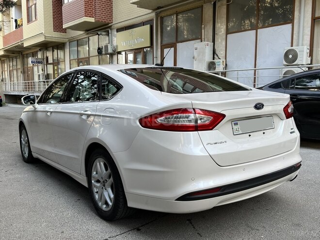 Ford Fusion 2015, 95,000 km - 1.5 l - Bakı