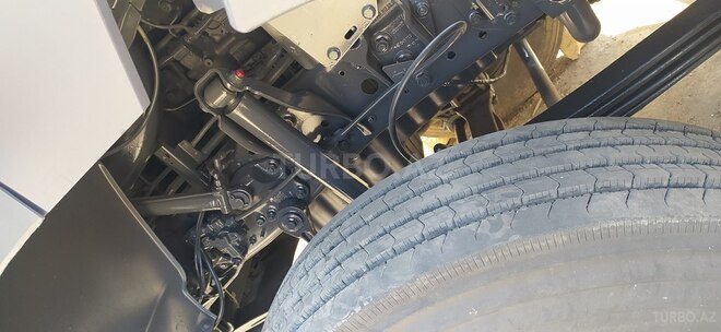 Mercedes Axor 3340 2006, 270,000 km - 11.0 l - Bakı