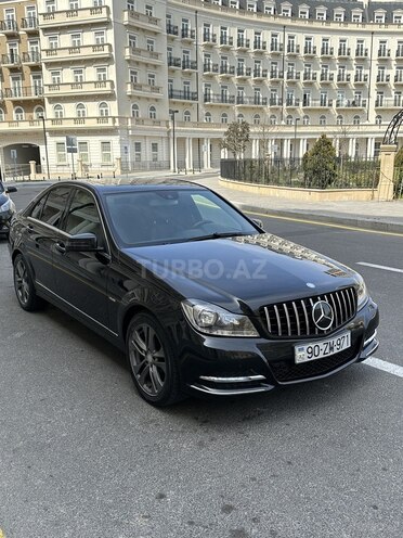 Mercedes C 180 2011, 215,000 km - 1.8 л - Bakı