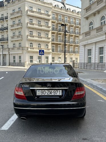 Mercedes C 180 2011, 215,000 km - 1.8 л - Bakı