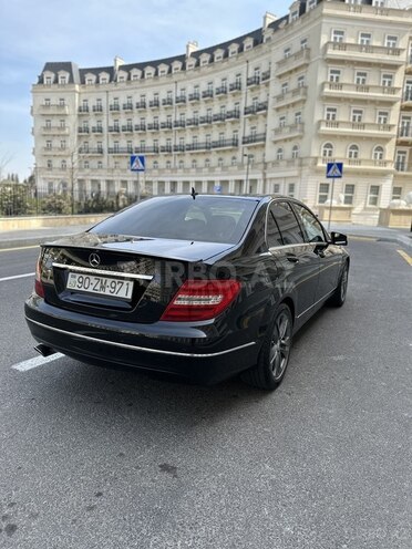 Mercedes C 180 2011, 215,000 km - 1.8 л - Bakı