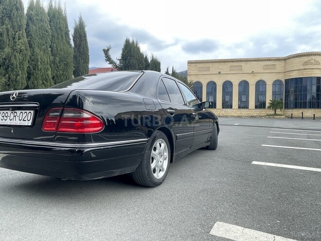 Mercedes E 200 1999, 277,640 km - 2.0 l - Zaqatala