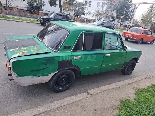 LADA (VAZ) 2101 1979, 250,000 km - 1.3 л - Qax