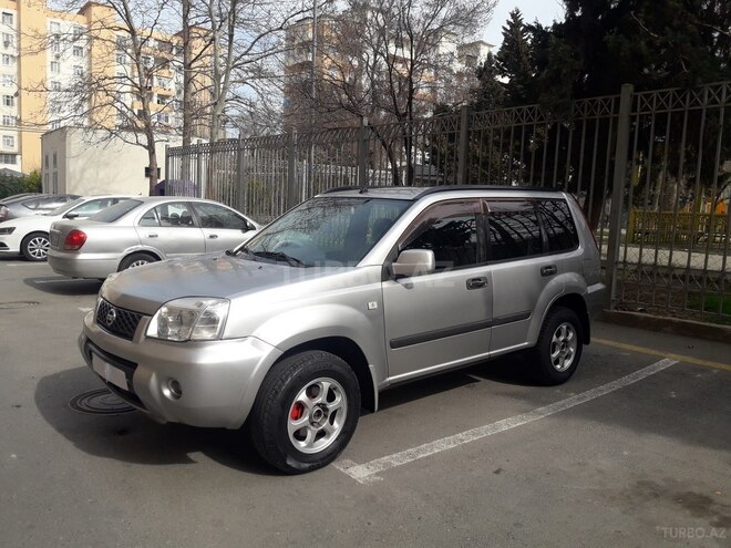 Nissan X-Trail 2004, 275,500 km - 2.0 l - Bakı