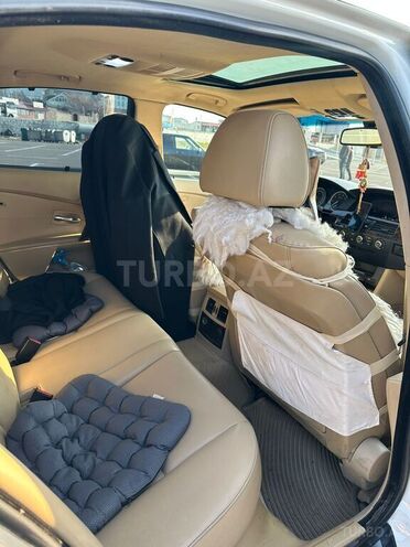 BMW 523 2006, 357,000 km - 2.5 л - Bakı
