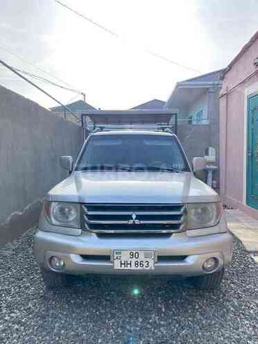 Mitsubishi Pajero io 2000, 285,510 km - 1.8 л - Bakı