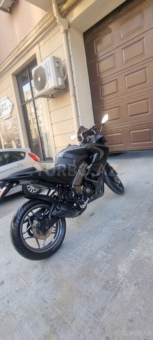 Bajaj Pulsar RS 200
