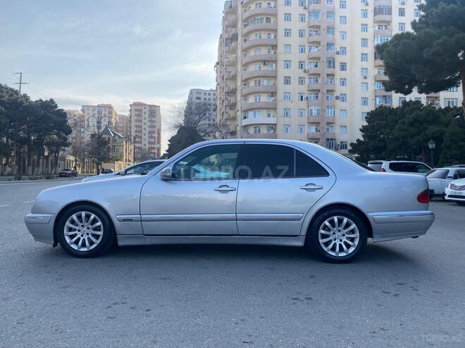 Mercedes E 240 2000, 236,000 km - 2.4 l - Bakı