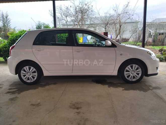 Toyota Corolla 2005, 212,000 km - 1.4 l - Masallı