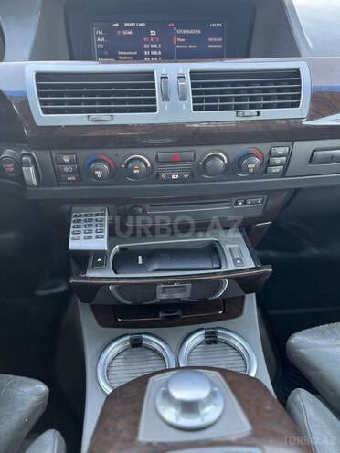 BMW 735 2002, 280,000 km - 3.6 l - Sumqayıt