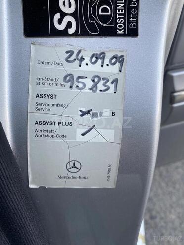Mercedes E 240 2000, 236,000 km - 2.4 l - Bakı