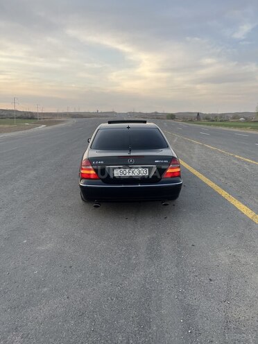 Mercedes E 240 2002, 300,110 km - 2.4 л - Füzuli