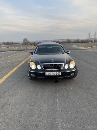 Mercedes E 240 2002, 300,110 km - 2.4 л - Füzuli