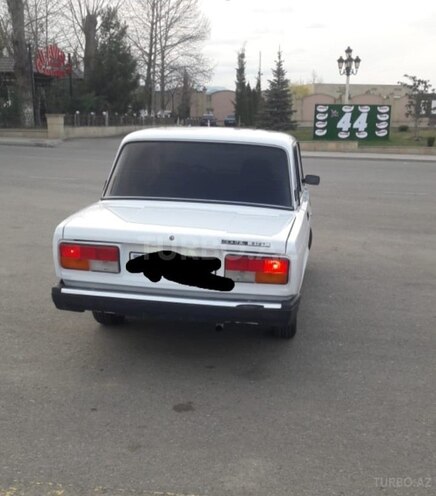 LADA (VAZ) 2107