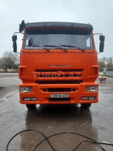 KamAz 6520 2012, 225,000 km - 11.0 l - Sabirabad