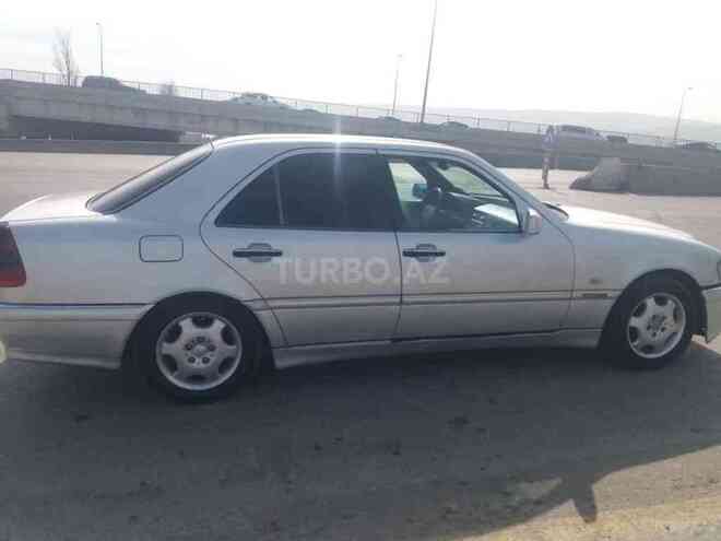 Mercedes C 220 2000, 570,600 km - 2.2 л - Bakı