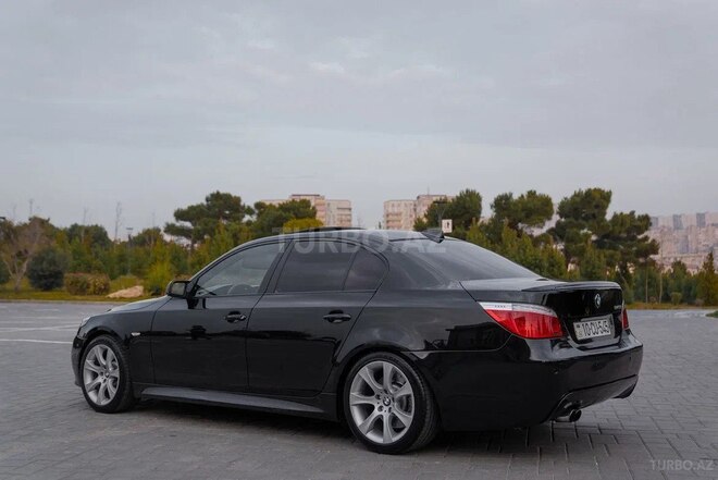 BMW 530 2005, 218,000 km - 4.4 l - Bakı