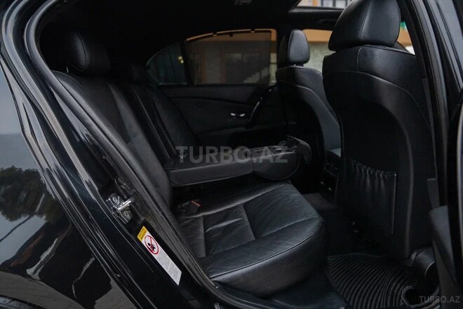 BMW 530 2005, 218,000 km - 4.4 l - Bakı