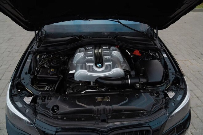 BMW 530 2005, 218,000 km - 4.4 l - Bakı